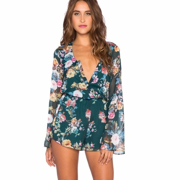 Show Me Your MuMu Red Rocks Bell Sleeve Romper XS - Picture 5 of 16